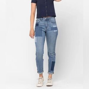 Judy Blue High Rise Boyfriend Fit Patchwork Jeans - 0 / 24